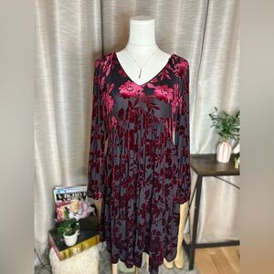 Taylor Black and Red Floral Long Sleeve Dress